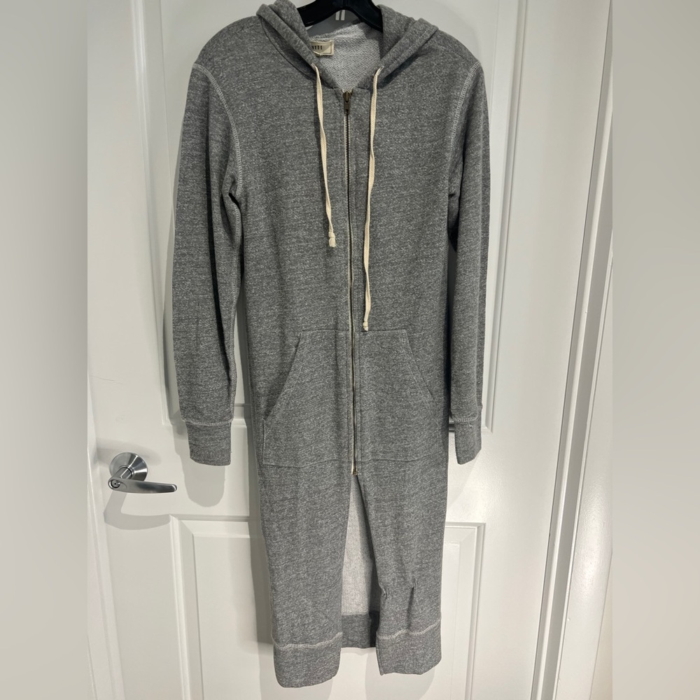 NYTT Long Hooded Sweatshirt